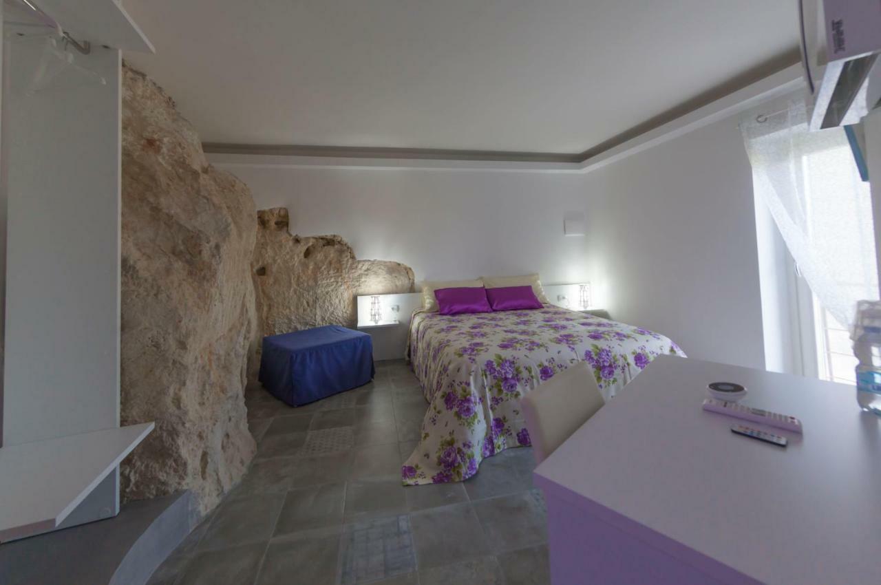 Terrazza Santa Barbara Hotel Matera Bagian luar foto